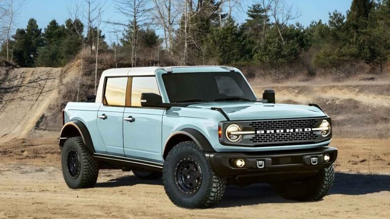 2026 Ford Bronco Pickup
