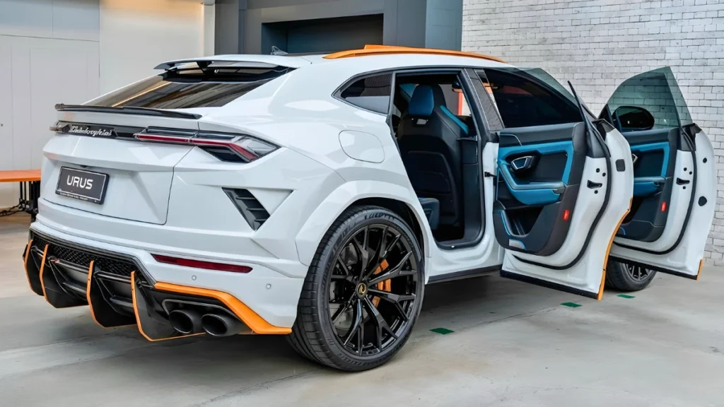 2026 Lamborghini Urus S